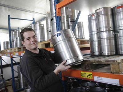 Azubi Fachkraft für Lagerlogistik Azubi Fachkraft für Lagerlogistik